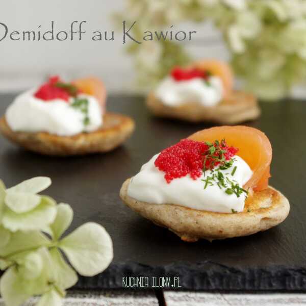 Blini Demidoff au Kawior