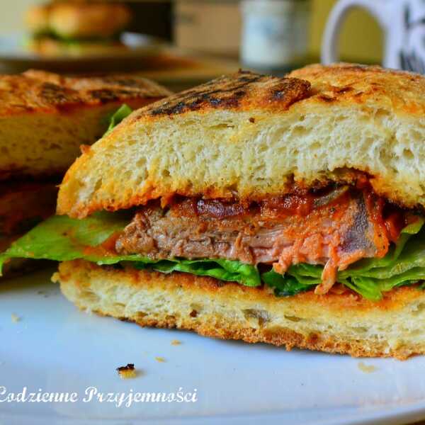 STEAK SANDWICH