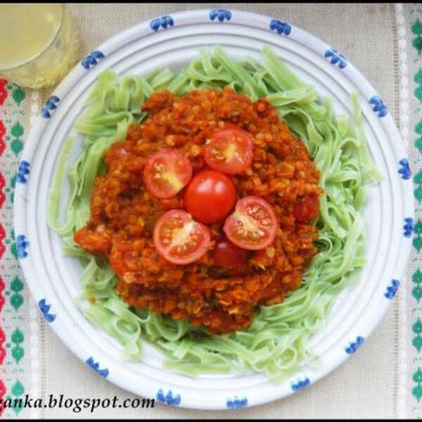 SPAGHETTI A LA BOLOGNESE