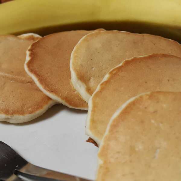 Placuszki bananowe typu 'pancakes'