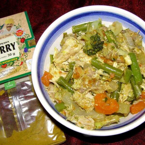 Potrawka curry z rosołowego kurczaka z warzywami...