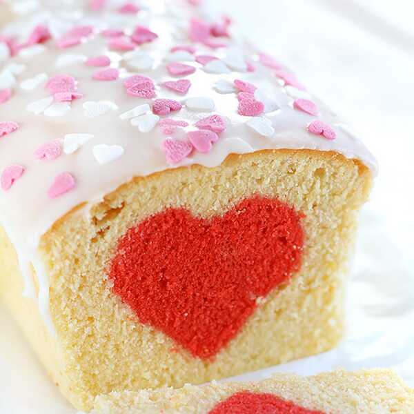 Walentynkowe ciasto z sercem