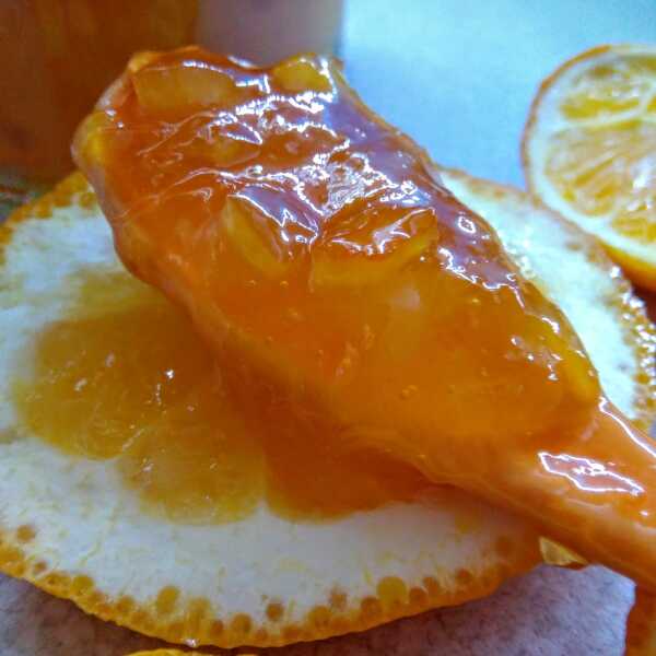Dżem z pomarańczy ze skórką pomarańczową 
