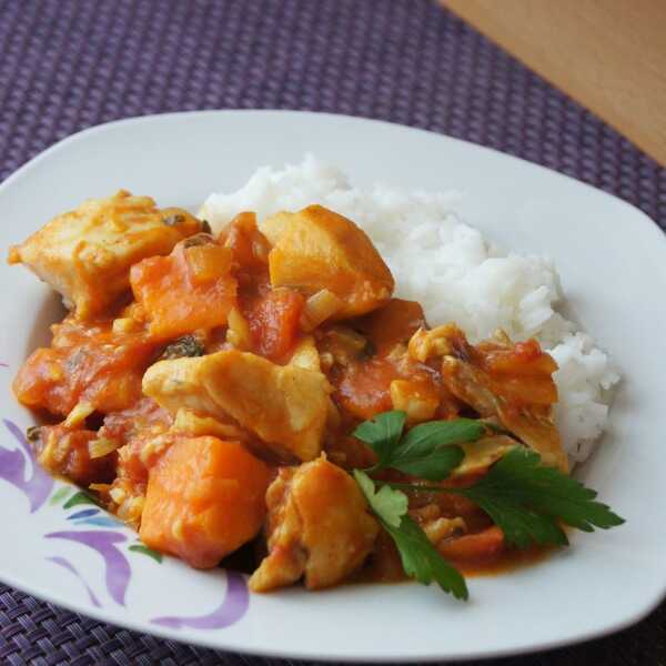 Curry z dorszem i batatami