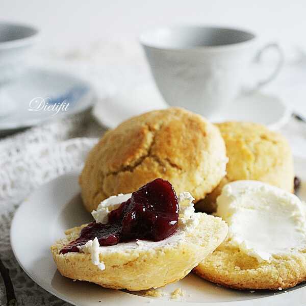 Scones.