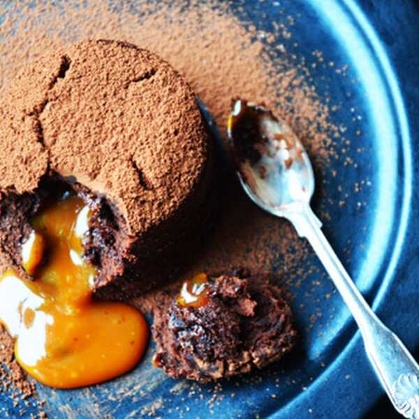 LAVA CAKES 