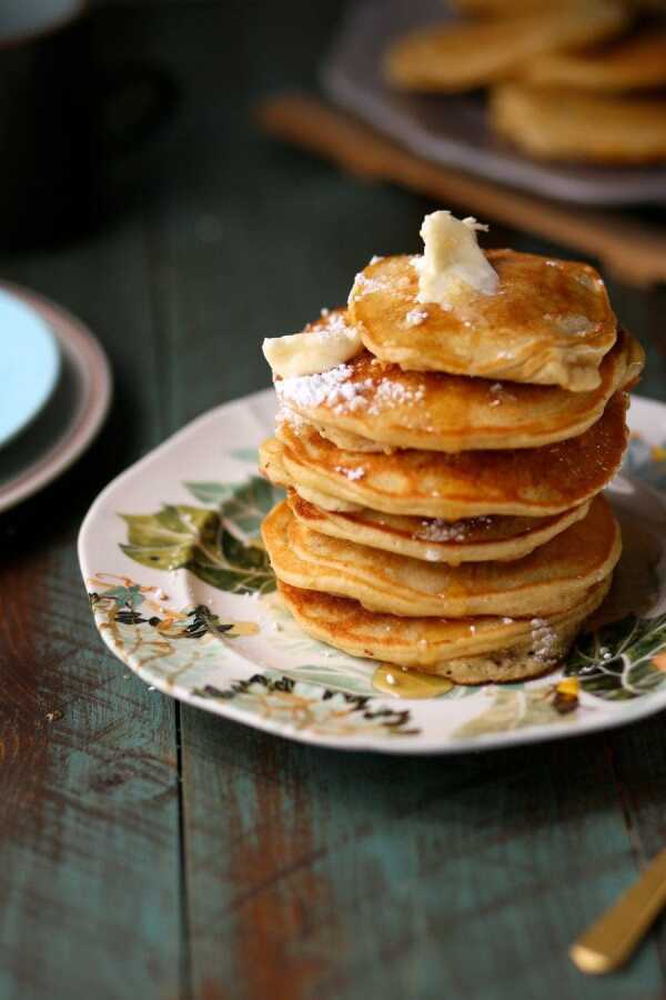 Banana Milk Chocolate Weekend Pancakes