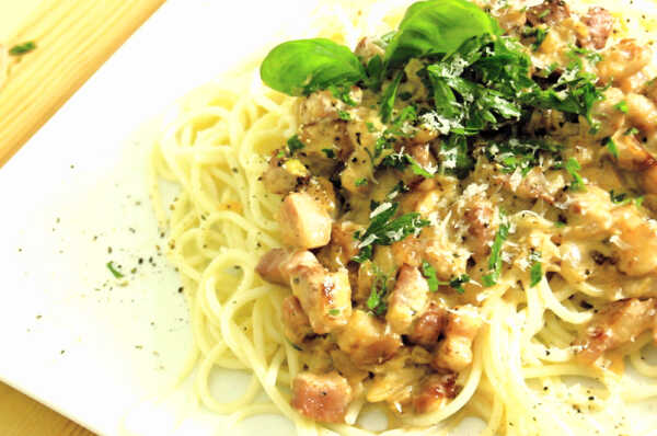 Przepis na szybki obiad? Spaghetti Carbonara!