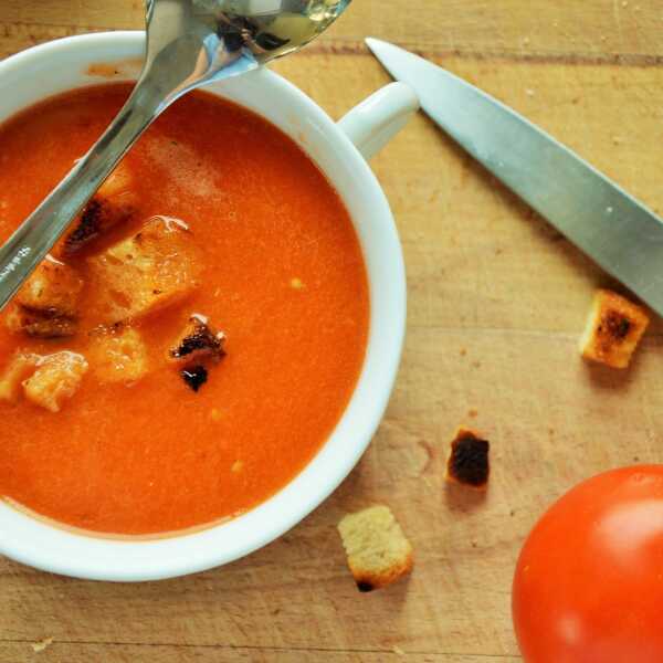 NIE-zwykła pomidorowa - jak przemycić marchewkę, pietruszkę i paprykę do dziecięcego menu?:)