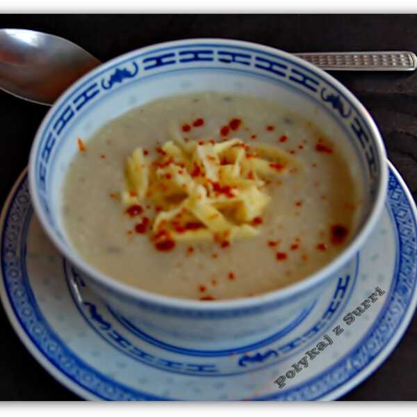 Zupa z gruszki i pietruszki