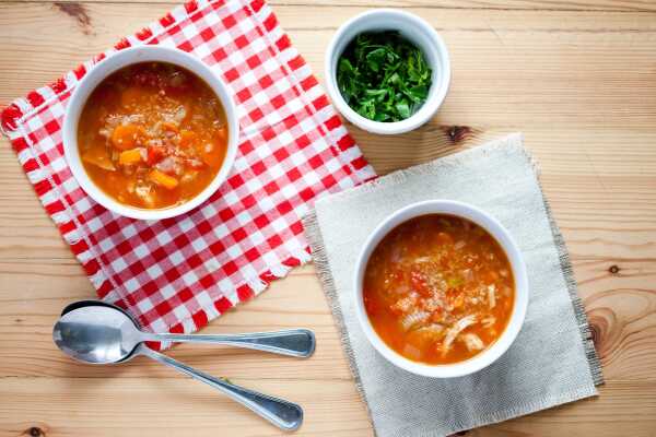 Zupa pomidorowa z kaszą quinoa