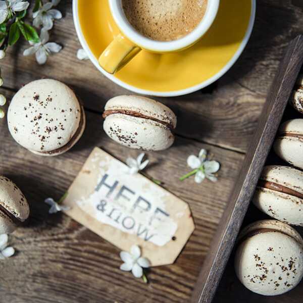 Coffee & macaroons