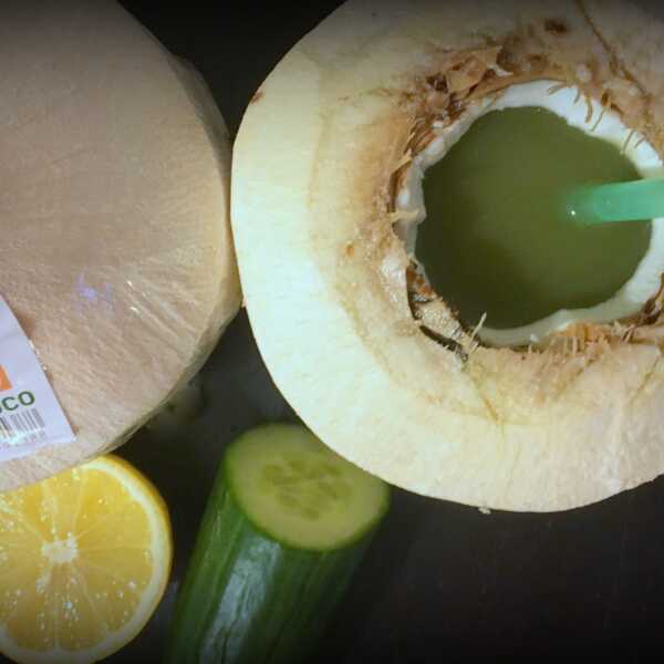 Ogórek + cytryna + woda kokosowa + (szparagi)