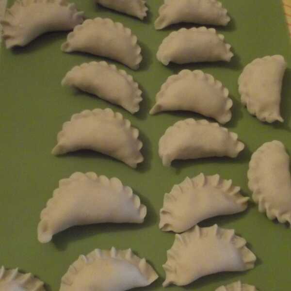 Najlepsze ciasto pierogowe