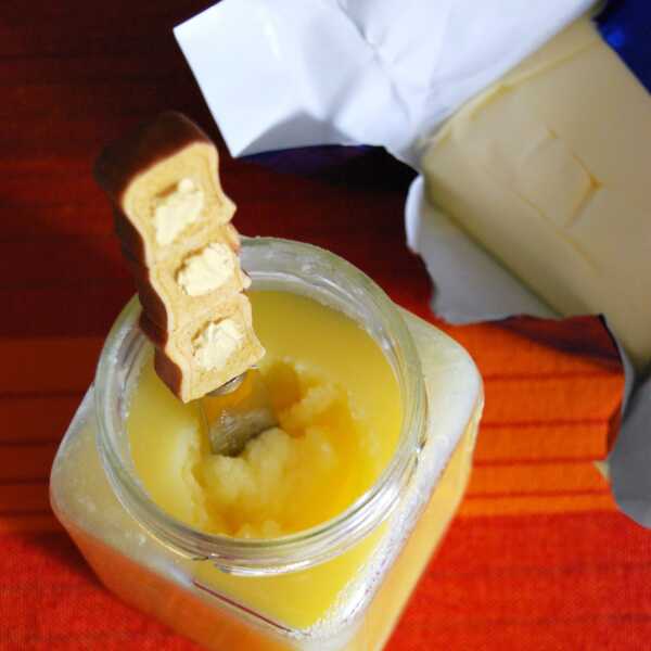 Dlaczego nie warto unikać masła klarowanego?