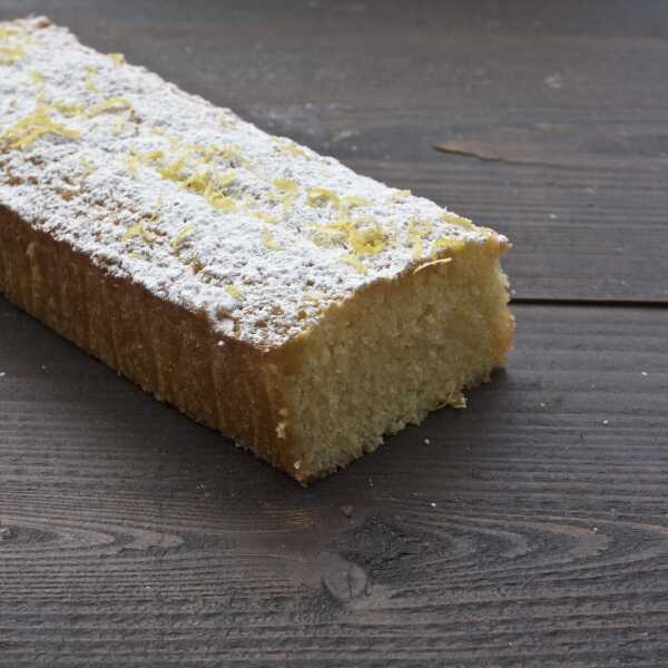 Ciasto cytrynowe (Lemon Drizzle Cake)