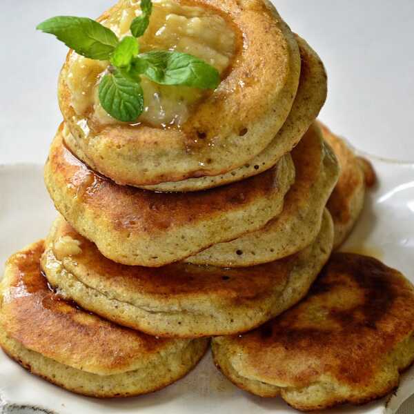 Bananowe pancakes na mące gryczanej