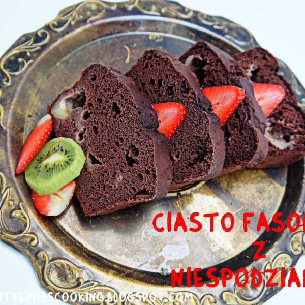 Ciasto fasolowe z mozzarellą 