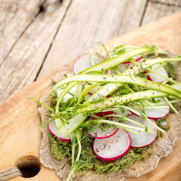 Podpłomyki z pesto cebulowo-pietruszkowym (wegańskie, bezglutenowe)