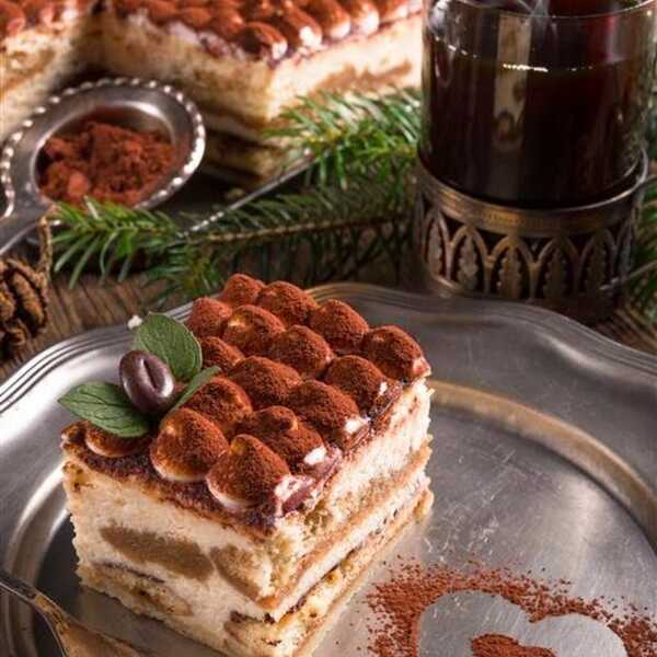 Sernik tiramisu pieczony