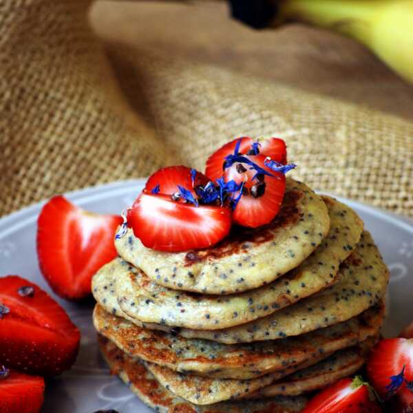 Owsiane pancakes z makiem