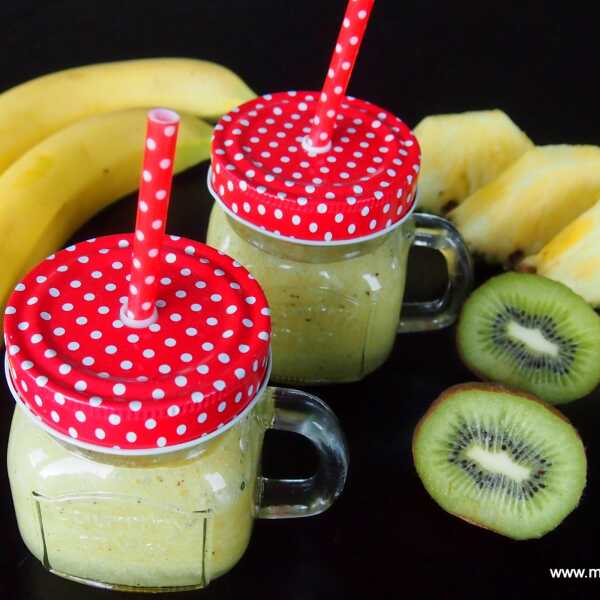 Smoothie z ananasem, kiwi i bananem - bez cukru, laktozy i glutenu