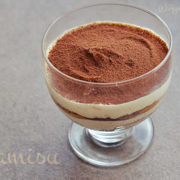 Tiramisu w pucharkach