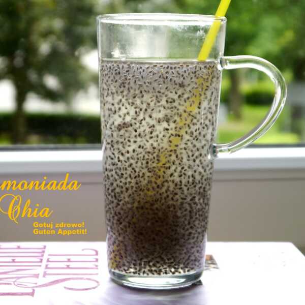 Lemoniada z chia