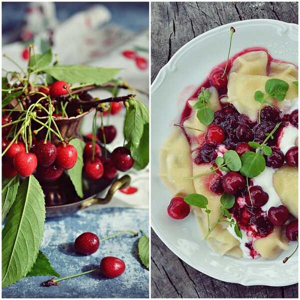 Pierogi z serem, sosem czereśniowym i świeżymi czereśniami