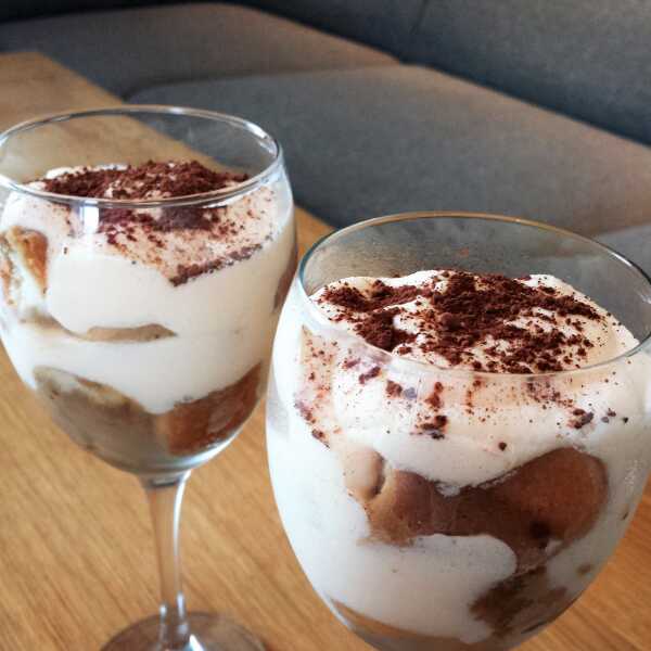 TIRAMISU - NAJLEPSZY DESER NA LATO