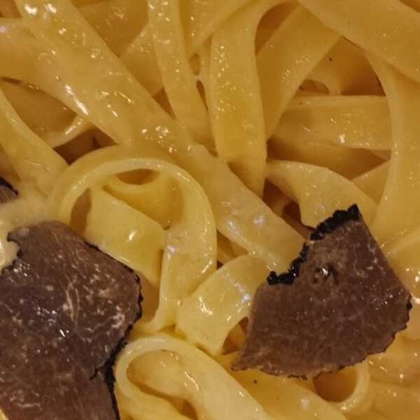 Tagliatelle tartufo