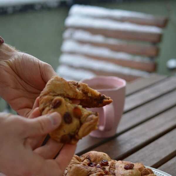 Kanelbullar czyli mocno cynamonowe pyszności ze Szwecji