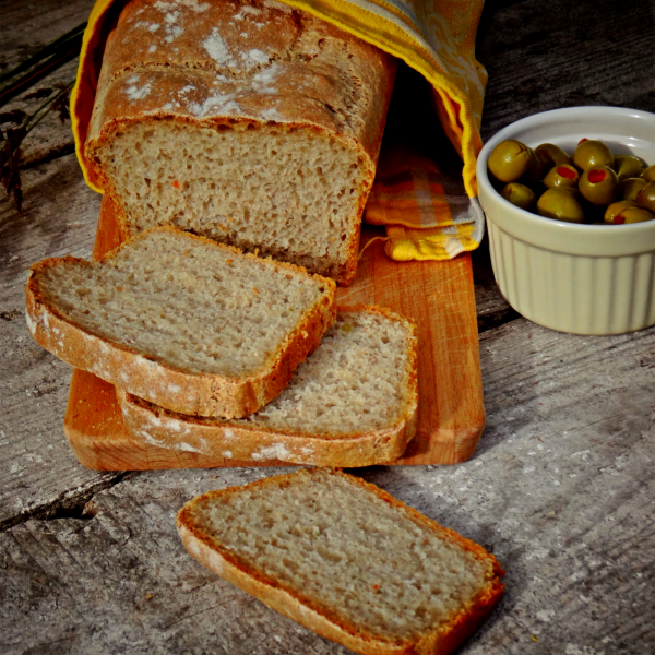 Chleb oliwkowy