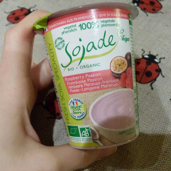 Jogurt sojowy Sojade malina-marakuja