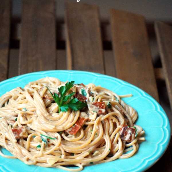 Wegańskie spaghetti carbonara