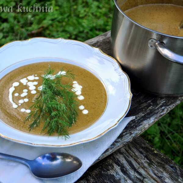 Zupa-krem z grzybów leśnych
