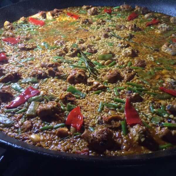 Paella Valenciana przepis dla 30 osób