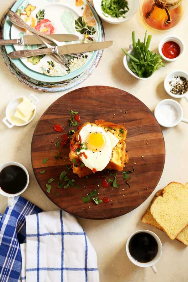 Weekend Breakfast: Savory French Toast with Fried Egg