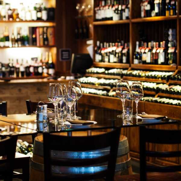 La Vinotheque Wine Bar & Restaurant