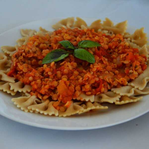 Weganskie bolognese