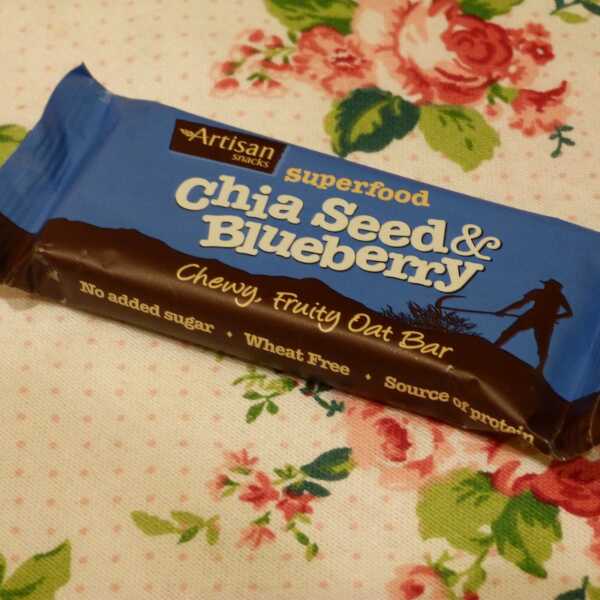 Superfood Chia Seeds&Blueberry Oat bar Artisan Grains