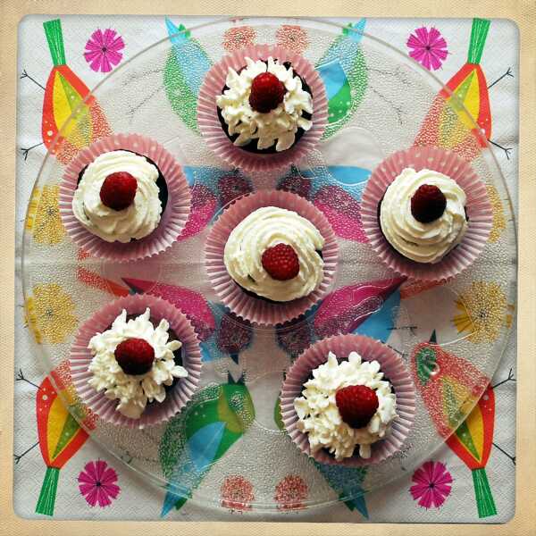 Muffiny brownie z malinami | brownie muffins with raspberries