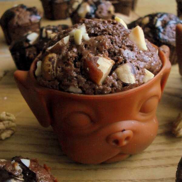 Czekoladowe muffinki z orzechami / Chocolate Nut Muffins