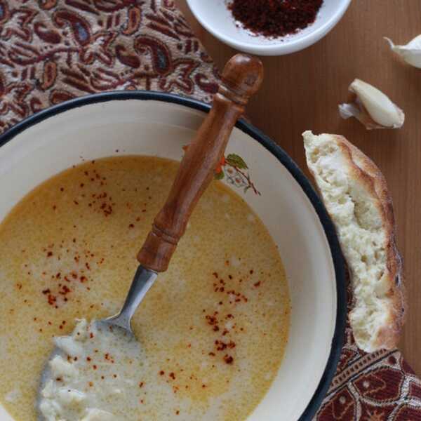 İşkembe çorbası czyli tureckie flaczki