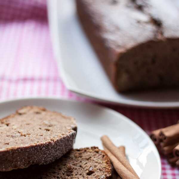 Bezglutenowe ciasto bananowe z orzechami i karobem bez cukru