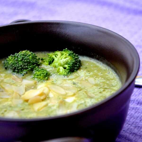 Aksamitna zupa krem z brokuła