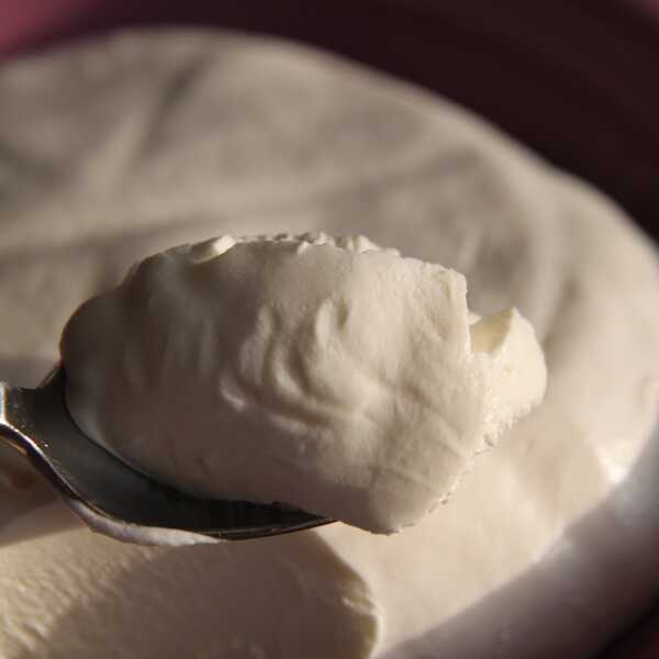 Najprostszy serek jogurtowy