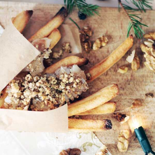 Świąteczne fish and chips z sosem czosnkowym w dietetycznej wersji.