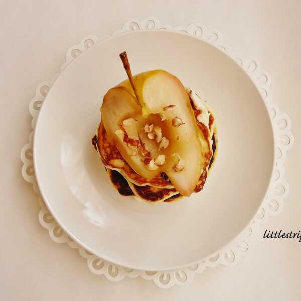 Placuszki orzechowe z ricotty z karmelizowanym jabłkiem
