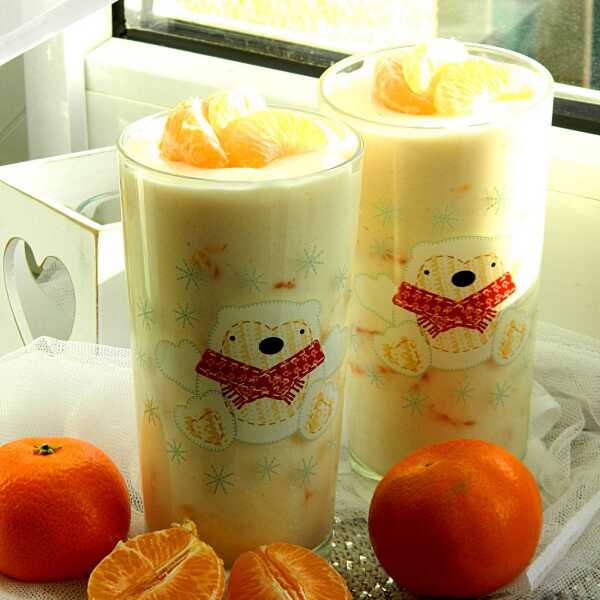 Deser jogurtowo-mandarynkowy